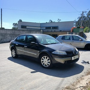 RENAULT - MEGANE
